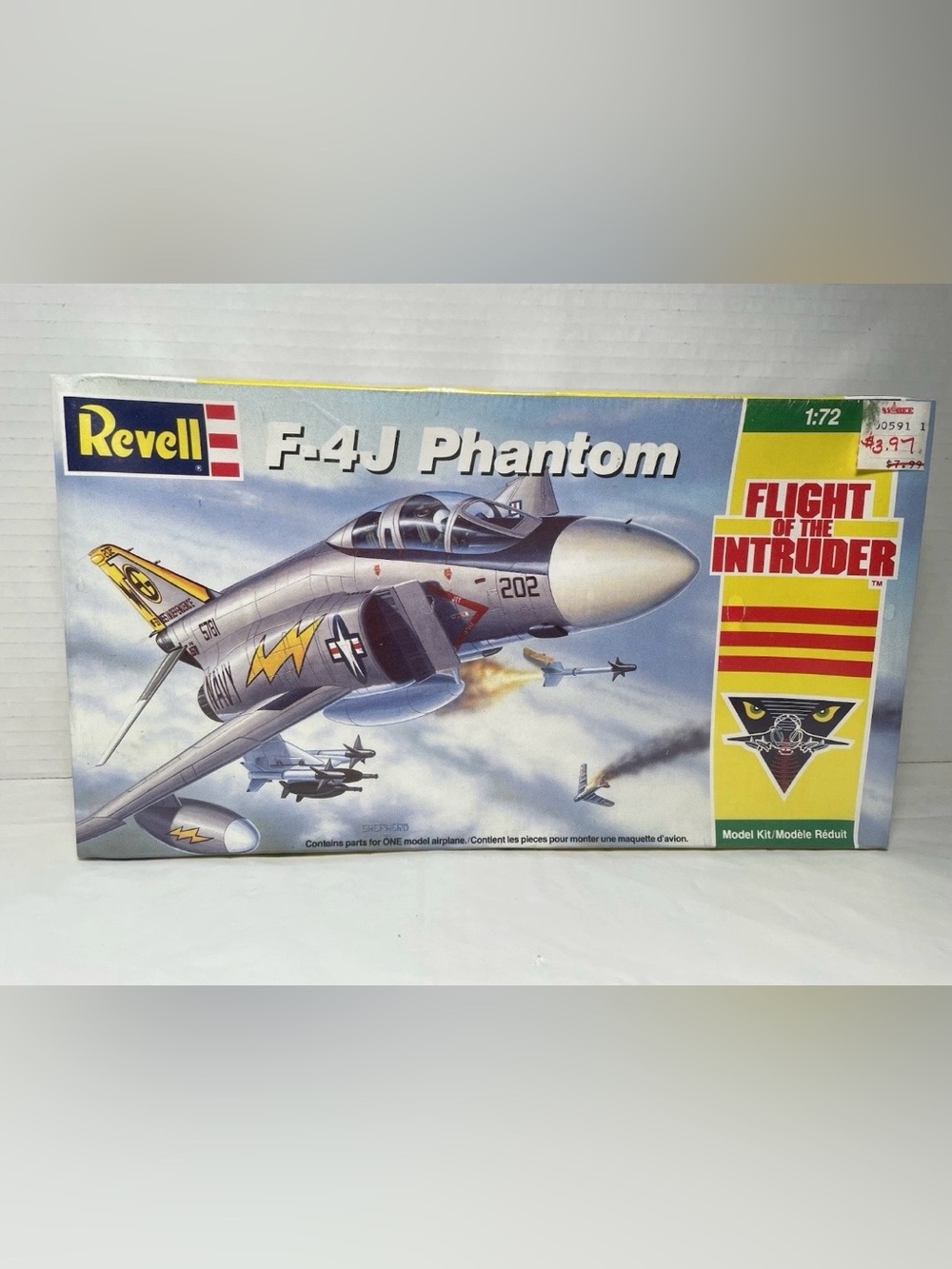 Revell F-4J Phantom (Flight of the Intruder) Model Kit